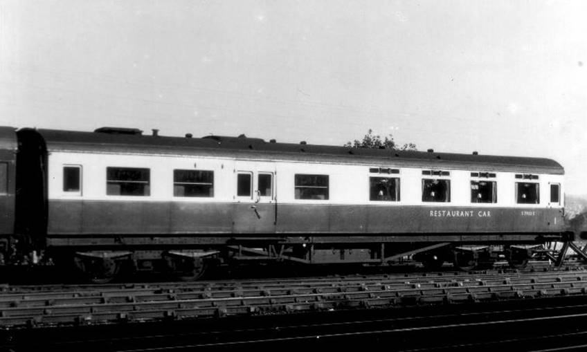 Maunsell Diag.2655 Restaurant Car no.S7933S
(28th October 1955).
 Glen Woods collection (Bluebell Railway Museum)
